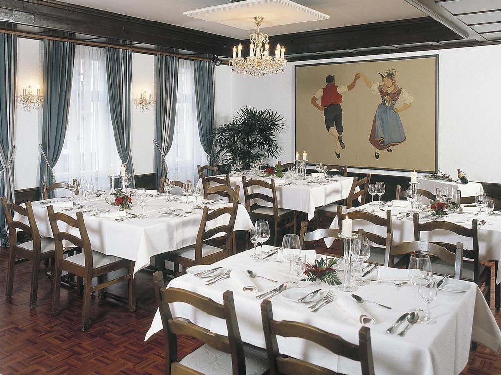 Loewen Hotel